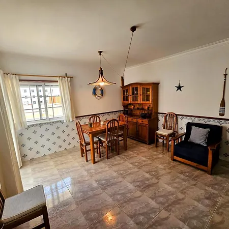 Oceanic Opulence Delux Apartment